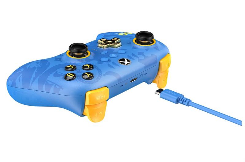 8BitDo Ultimate 3-Mode Xbox RARE Ed.